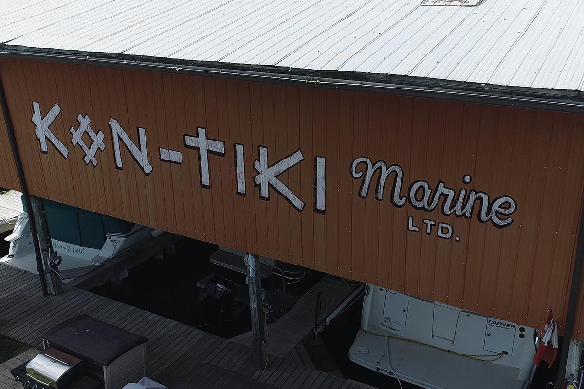 Kontiki Marina Signage